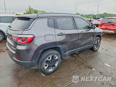 Trzecie zdjęcie samochodu z tyłu: 2018 JEEP COMPASS TRAILHAWK VIN:3C4NJDDB8JT417165 - miniatura