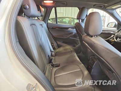 Zdjęcie 11 z 13 samochodu: 2019 BMW X1 XDRIVE28I VIN:WBXHT3C57K5N42577 - miniatura