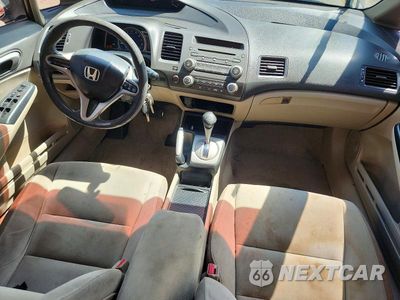 Zdjęcie 8 z 12 samochodu: 2009 HONDA CIVIC LX VIN:2HGFA16579H530900 - miniatura