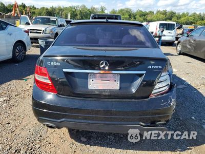 Zdjęcie 6 z 12 samochodu: 2013 MERCEDES-BENZ C 300 4MATIC VIN:WDDGF8AB9DR246046 - miniatura
