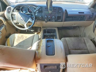 Zdjęcie 8 z 13 samochodu: 2013 GMC SIERRA K2500 SLE VIN:1GT120CG1DF126460 - miniatura