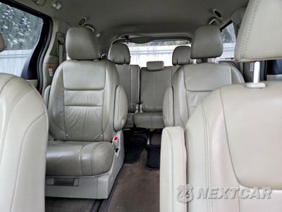 Zdjęcie 10 z 13 samochodu: 2018 TOYOTA SIENNA XLE 7-PASSENGER VIN:5TDDZ3DC4JS208085 - miniatura