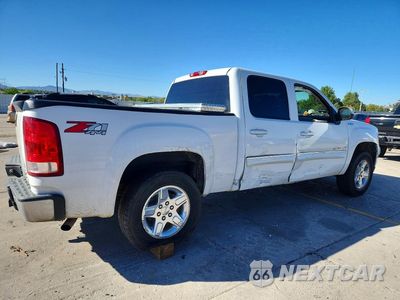 Trzecie zdjęcie samochodu z tyłu: 2011 GMC SIERRA K1500 SLT VIN:3GTP2WE35BG302543 - miniatura