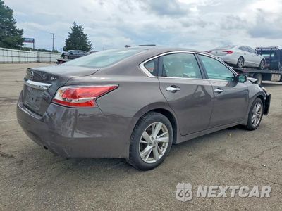 Trzecie zdjęcie samochodu z tyłu: 2015 NISSAN ALTIMA 2.5 SV VIN:1N4AL3AP5FC465038 - miniatura