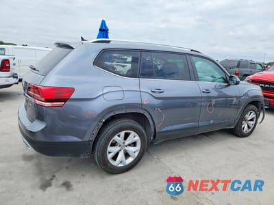 Trzecie zdjęcie samochodu z tyłu: 2019 VOLKSWAGEN ATLAS SE VIN:1V2WR2CA1KC553790 - miniatura