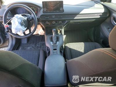 Zdjęcie 8 z 13 samochodu: 2024 HONDA HR-V SPORT VIN:3CZRZ2H51RM743361 - miniatura