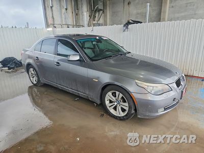 Czwarte zdjęcie samochodu z boku: 2009 BMW 528 I VIN:WBANU53519C117870 - miniatura
