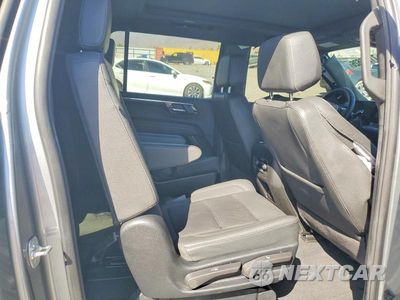 Zdjęcie 11 z 14 samochodu: 2025 CHEVROLET SUBURBAN K1500 Z71 VIN:1GNS6DRD8SR123331 - miniatura