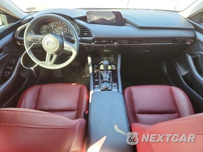 Zdjęcie 8 z 12 samochodu: 2024 MAZDA 3 PREFERRED VIN:3MZBPBCM3RM426013 - miniatura