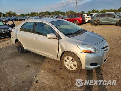 Czwarte zdjęcie samochodu z boku: 2008 TOYOTA YARIS BASE VIN:JTDBT903181283481 - miniatura