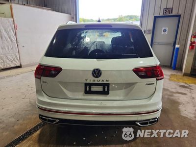 Zdjęcie 6 z 13 samochodu: 2024 VOLKSWAGEN TIGUAN SEL R-LINE BLACK VIN:3VV4B7AX3RM078607 - miniatura