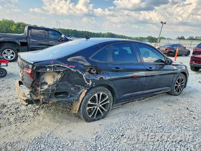Trzecie zdjęcie samochodu z tyłu: 2023 VOLKSWAGEN JETTA SPORT VIN:3VWAM7BU5PM011131 - miniatura