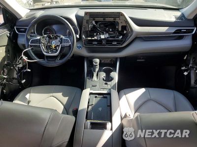 Zdjęcie 8 z 13 samochodu: 2022 TOYOTA HIGHLANDER HYBRID XLE VIN:5TDGARAH7NS515408 - miniatura
