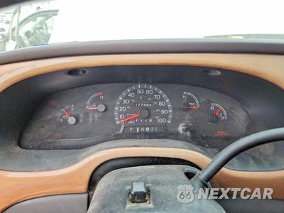 Zdjęcie 9 z 13 samochodu: 2002 FORD ECONOLINE E250 VAN VIN:1FDPE24L62HA08068 - miniatura