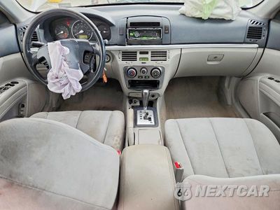 Zdjęcie 8 z 13 samochodu: 2008 HYUNDAI SONATA VIN:5NPET46F58H388387 - miniatura