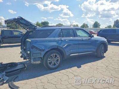 Trzecie zdjęcie samochodu z tyłu: 2025 FORD EXPLORER VIN:1FMUK8DH3SGC70131 - miniatura