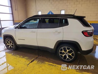Drugie zdjęcie samochodu z przodu: 2025 JEEP COMPASS LIMITED VIN:3C4NJDCNXST512078 - miniatura