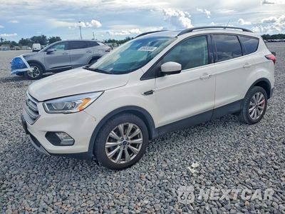 2019 FORD ESCAPE SEL 1FMCU0HD4KUB23073 - główne zdjęcie licytacji z USA - miniatura