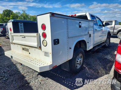 Trzecie zdjęcie samochodu z tyłu: 2015 GMC SIERRA K2500 SLE VIN:1GT22YEG1FZ131384 - miniatura