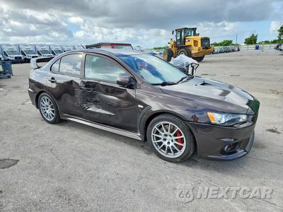 Czwarte zdjęcie samochodu z boku: 2014 MITSUBISHI LANCER EVOLUTION GSR VIN:JA32W8FV7EU005901 - miniatura