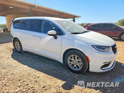 Czwarte zdjęcie samochodu z boku: 2023 CHRYSLER PACIFICA TOURING L VIN:2C4RC1BG8PR506223 - miniatura