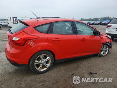 Trzecie zdjęcie samochodu z tyłu: 2013 FORD FOCUS SE VIN:1FADP3K26DL273113 - miniatura