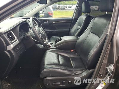 Zdjęcie 7 z 13 samochodu: 2014 TOYOTA HIGHLANDER LIMITED VIN:5TDDKRFH4ES023914 - miniatura