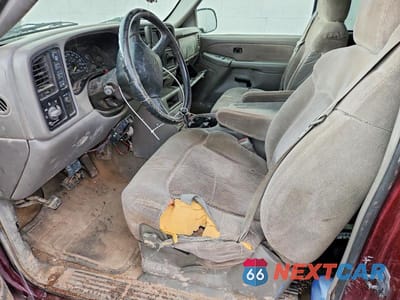 Zdjęcie 7 z 12 samochodu: 2000 CHEVROLET SILVERADO K2500 VIN:1GCGK29U1YE105168 - miniatura