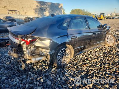 Trzecie zdjęcie samochodu z tyłu: 2024 HYUNDAI SONATA HYBRID LIMITED VIN:KMHL54JJ3RA097713 - miniatura
