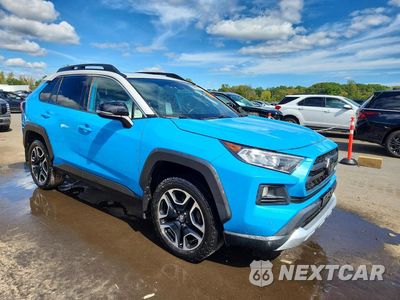 Czwarte zdjęcie samochodu z boku: 2019 TOYOTA RAV4 ADVENTURE VIN:2T3J1RFV6KW041739 - miniatura
