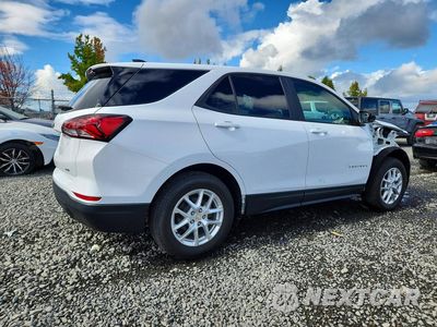 Trzecie zdjęcie samochodu z tyłu: 2024 CHEVROLET EQUINOX LS VIN:3GNAXSEG0RL198393 - miniatura