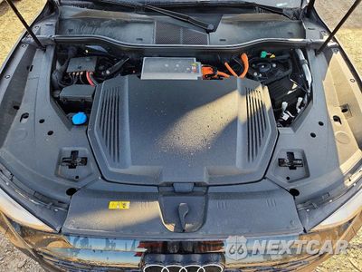 Zdjęcie 11 z 12 samochodu: 2024 AUDI Q8 E-TRON PRESTIGE VIN:WA16ABGE9RB006251 - miniatura