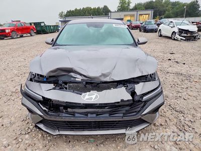 Piąte zdjęcie samochodu w środku: 2024 HYUNDAI ELANTRA SEL VIN:KMHLM4DG3RU813477 - miniatura