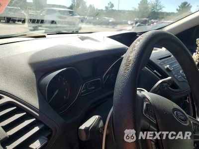 Zdjęcie 9 z 12 samochodu: 2017 FORD ESCAPE S VIN:1FMCU0F71HUD48623 - miniatura