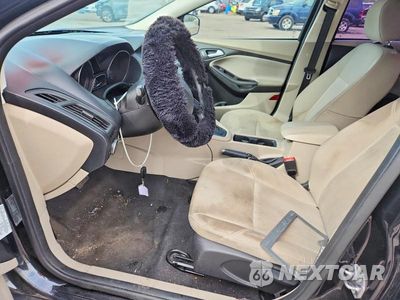 Zdjęcie 7 z 12 samochodu: 2015 FORD FOCUS SE VIN:1FADP3F20FL361958 - miniatura