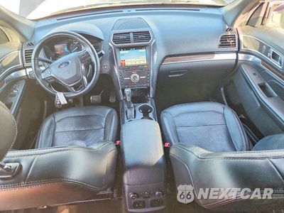 Zdjęcie 8 z 13 samochodu: 2017 FORD EXPLORER LIMITED VIN:1FM5K7FH2HGE00162 - miniatura