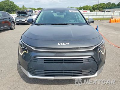 Piąte zdjęcie samochodu w środku: 2025 KIA NIRO LX VIN:KNDCP3LE8S5289202 - miniatura
