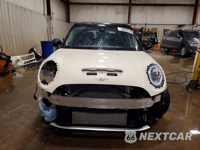 Piąte zdjęcie samochodu w środku: 2019 MINI COOPER S VIN:WMWXU3C58K2H87010 - miniatura