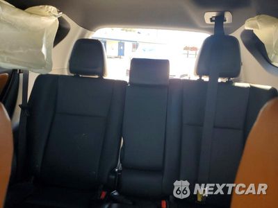 Zdjęcie 10 z 13 samochodu: 2018 TOYOTA RAV4 SE VIN:JTMJFREV1JJ743208 - miniatura