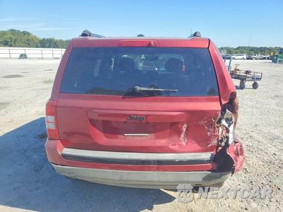 Zdjęcie 6 z 13 samochodu: 2014 JEEP PATRIOT SPORT VIN:1C4NJPBA3ED894464 - miniatura