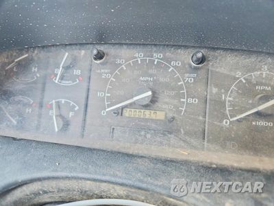 Zdjęcie 8 z 10 samochodu: 1992 FORD F250 VIN:1FTHX26G8NKB86462 - miniatura