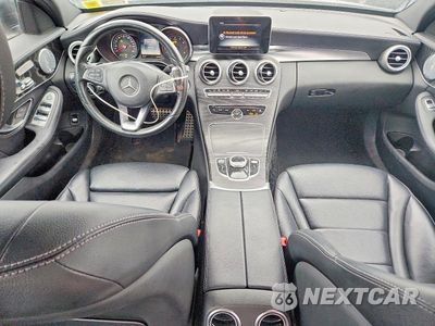 Zdjęcie 8 z 12 samochodu: 2017 MERCEDES-BENZ C 300 4MATIC VIN:55SWF4KB6HU180174 - miniatura