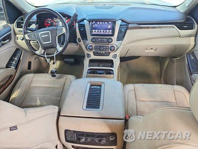 Zdjęcie 8 z 13 samochodu: 2016 GMC YUKON XL DENALI VIN:1GKS2HKJ5GR271542 - miniatura