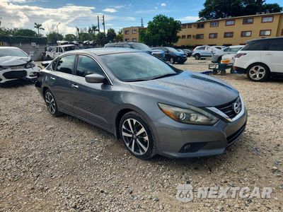 Czwarte zdjęcie samochodu z boku: 2016 NISSAN ALTIMA 3.5 SR VIN:1N4BL3AP1GC294164 - miniatura