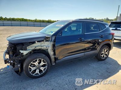 2021 KIA SELTOS EX KNDERCAAXM7130112 - główne zdjęcie licytacji z USA - miniatura