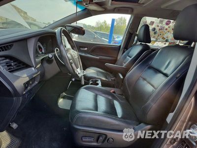Zdjęcie 7 z 13 samochodu: 2015 TOYOTA SIENNA SPORT VIN:5TDXK3DC1FS614365 - miniatura