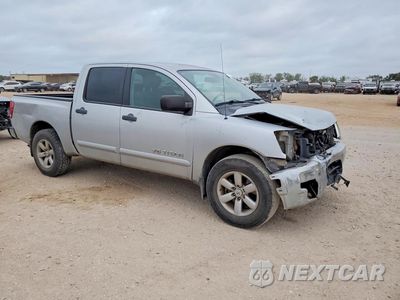 Czwarte zdjęcie samochodu z boku: 2010 NISSAN TITAN SE VIN:1N6AA0ED6AN325556 - miniatura