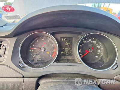 Zdjęcie 9 z 12 samochodu: 2015 VOLKSWAGEN JETTA BASE VIN:3VW1K7AJ2FM404550 - miniatura