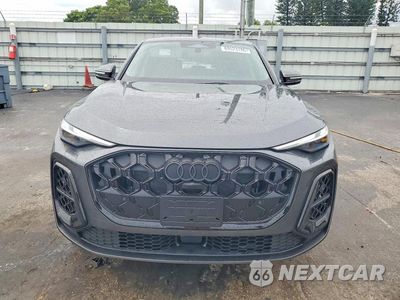 Piąte zdjęcie samochodu w środku: 2026 AUDI Q5 SPORTBACK PREMIUM VIN:WA1DAAGU5T2064731 - miniatura
