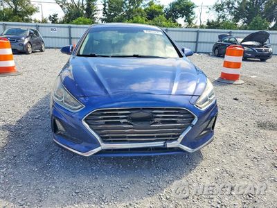 Piąte zdjęcie samochodu w środku: 2019 HYUNDAI SONATA SE VIN:5NPE24AF8KH734966 - miniatura